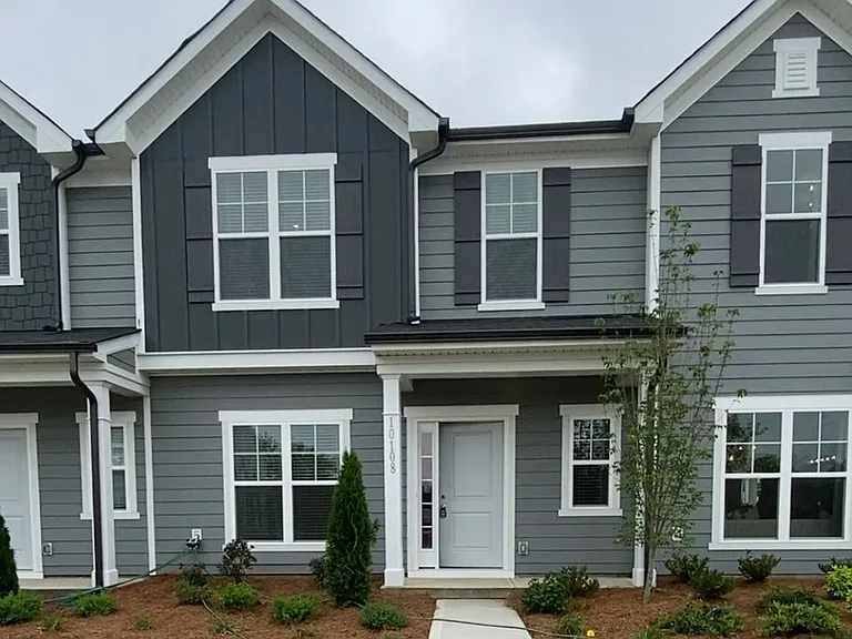 10108 Guardian Dr — Photo 1