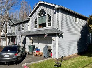 1322 22nd St, Bellingham, WA 98225