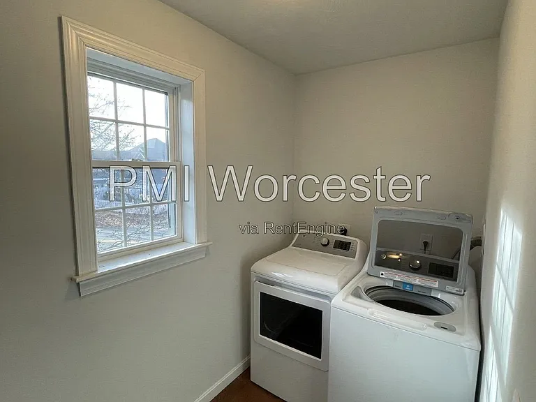 14 Edgemere Blvd #B — Photo 17