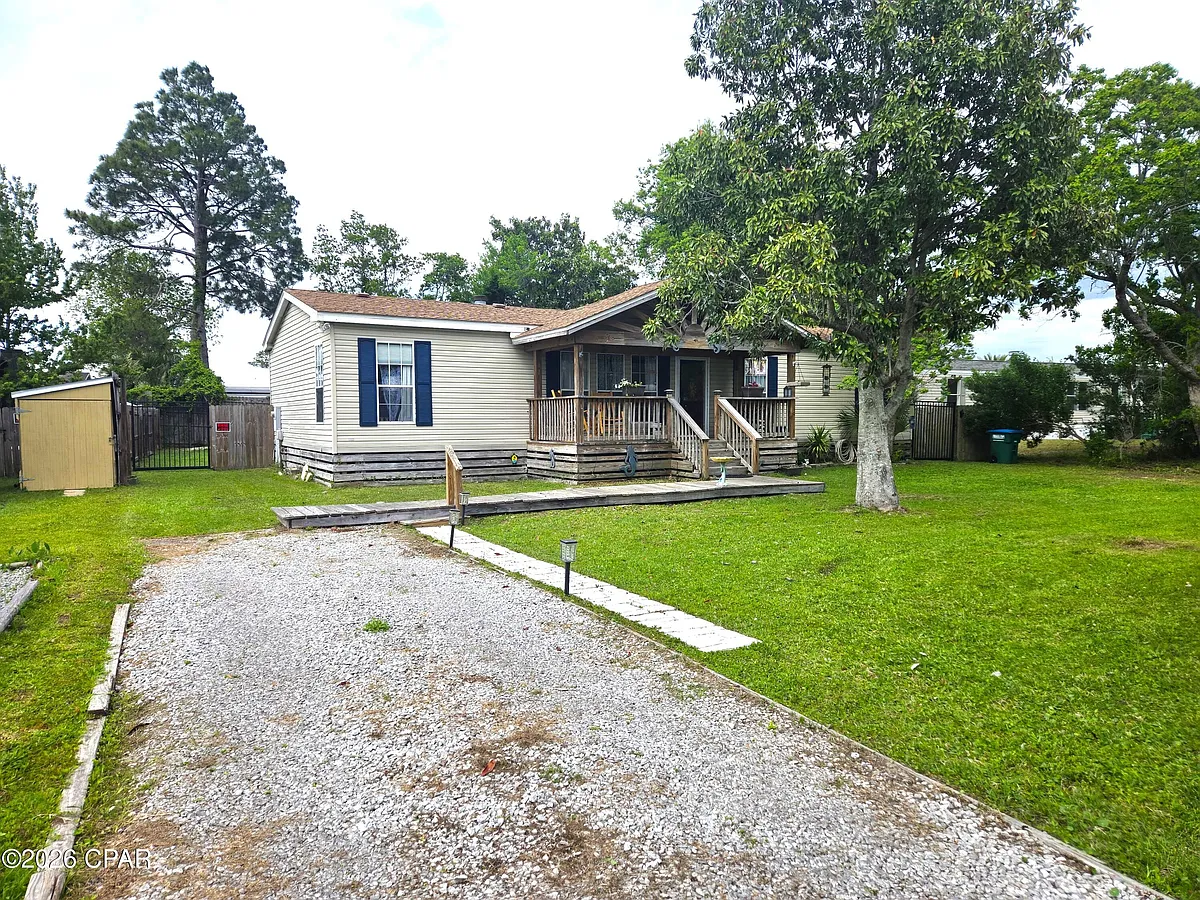 Building Photo - 2115 Bent Oak Ct