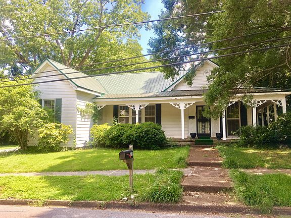 3rd image of 375 E College Ave