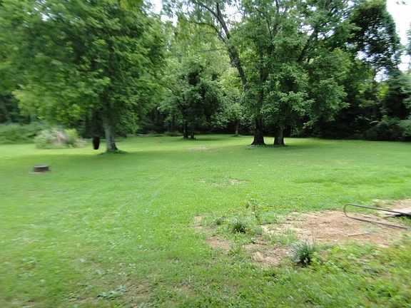 4th image of 106 Evanmeade Dr