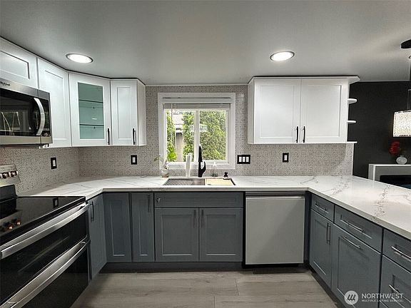 4th image of 6200 Fair Oaks Road SE #32