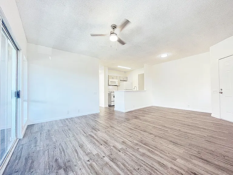 91-238 Hanapouli Cir #27I — Photo 2