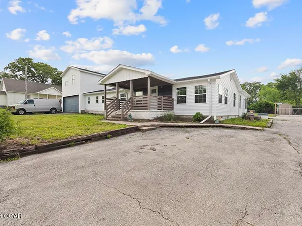 13323 Palm Rd, Neosho, MO 64850
