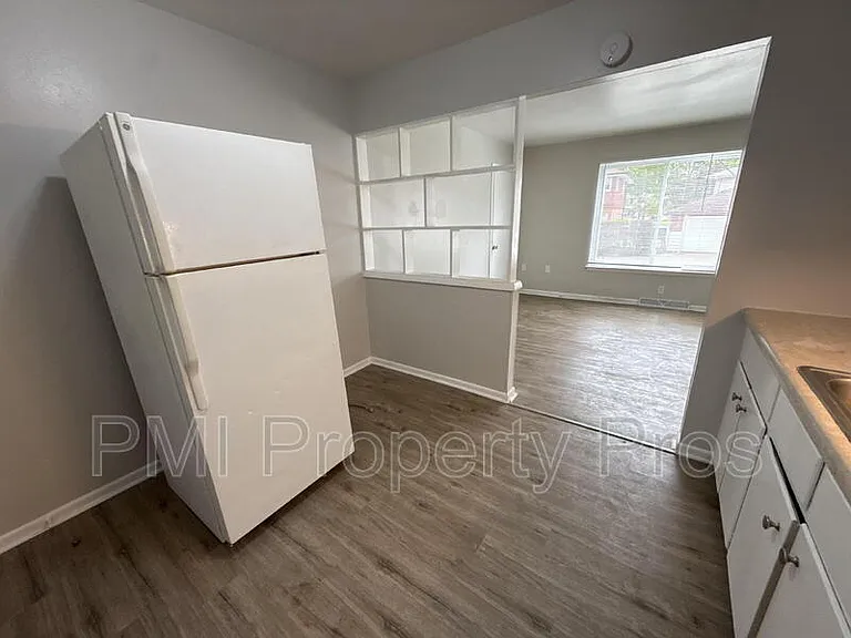 7701 W Hampton Ave #3 — Photo 8