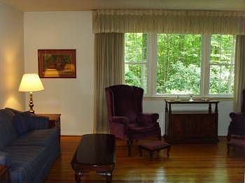 5th image of 8717 Braeburn Dr