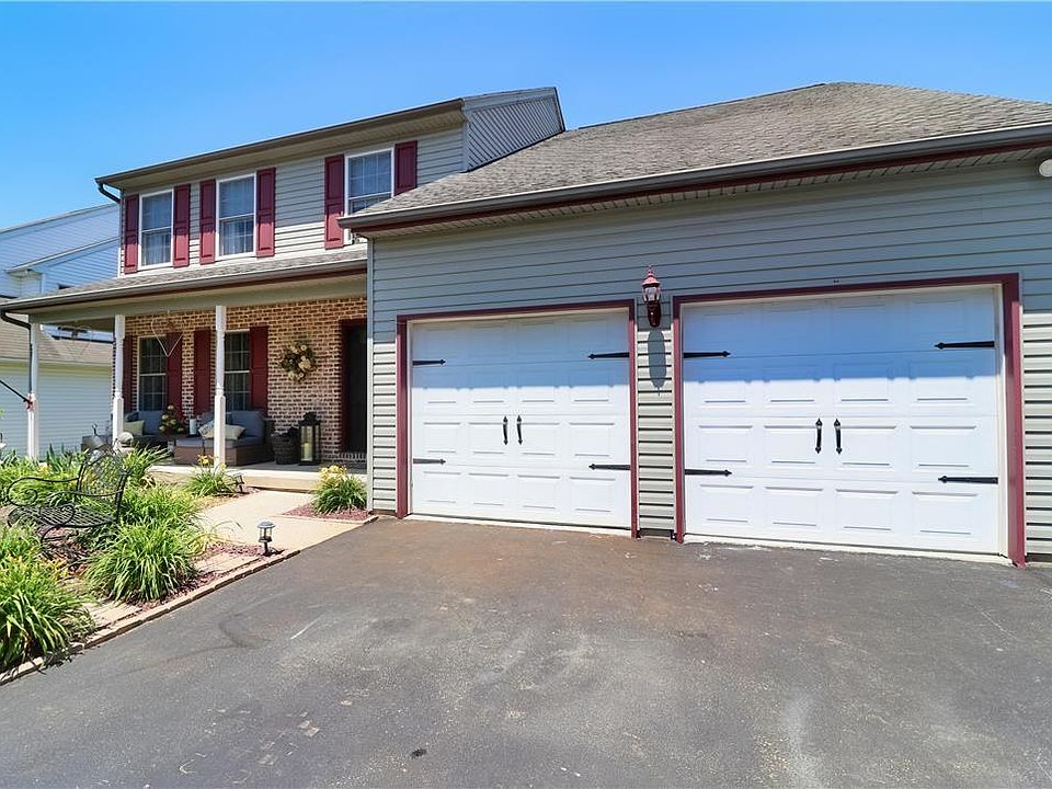 1st image of 1796 Chateau Pl
