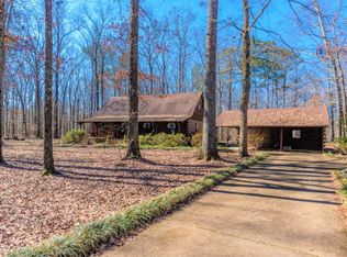 1368 Southgate Dr, Starkville, MS 39759