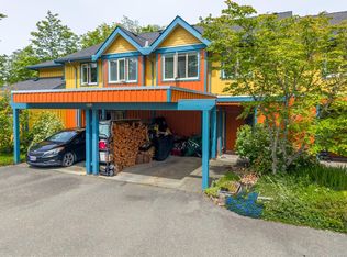 295 Arnet Rd #3, Tofino, BC V0R2Z0