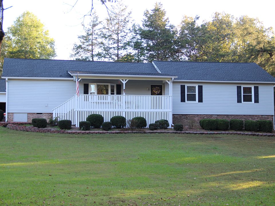 1st image of 608 Woodbridge Dr
