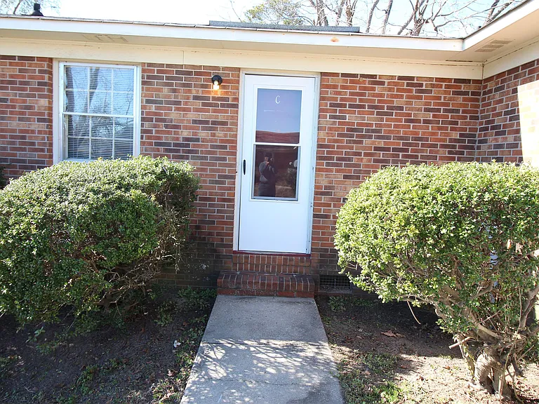 6454 Applecross Ave #C — Photo 25