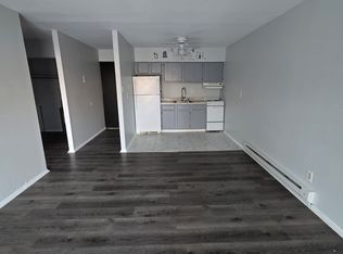925 E 21st St #21, Chester, PA 19013