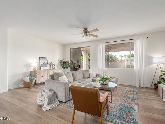 5th image of 14642 W CATALINA Drive