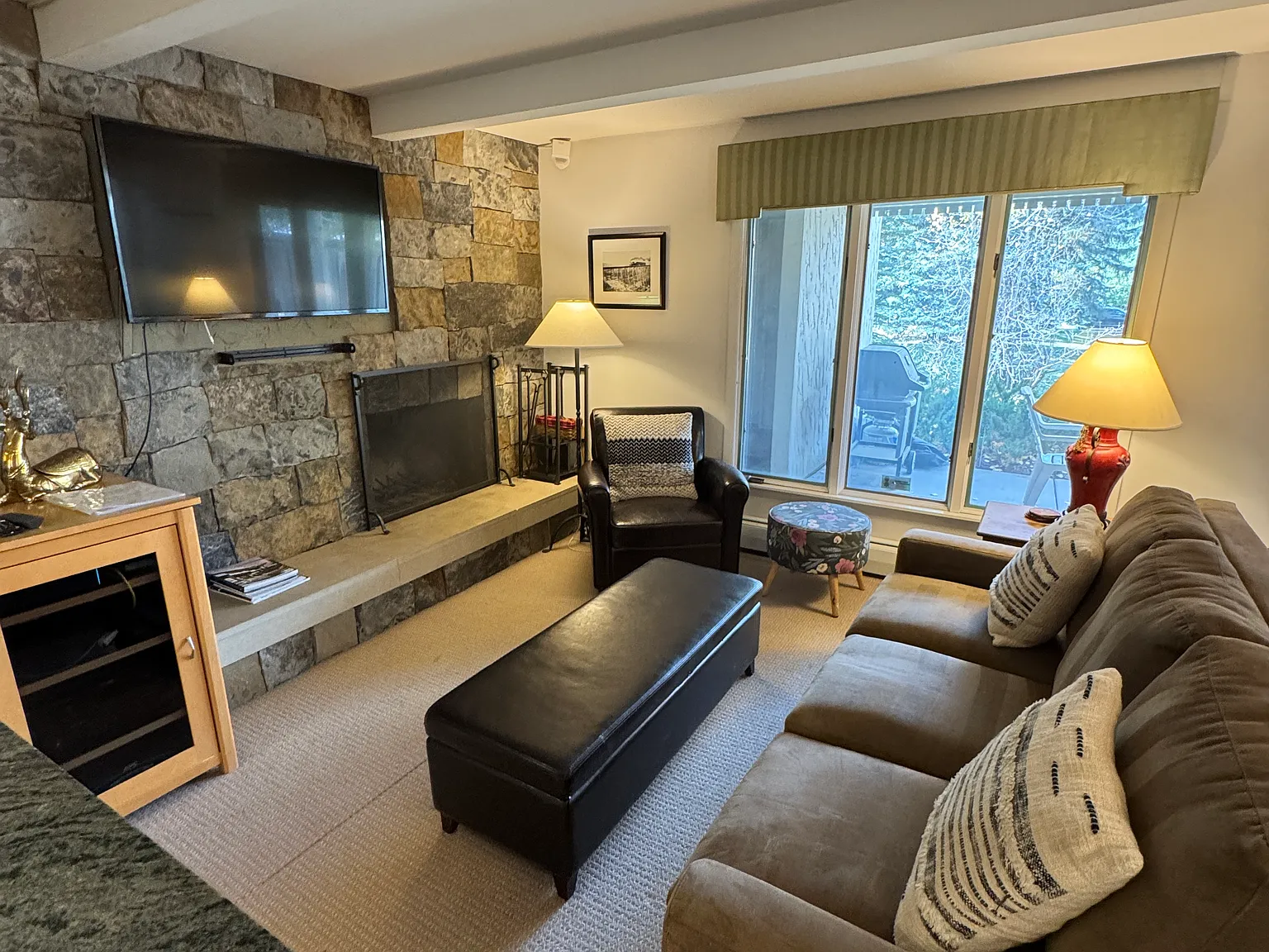 1 bed, 557 sqft, $7,500 — Photo 1