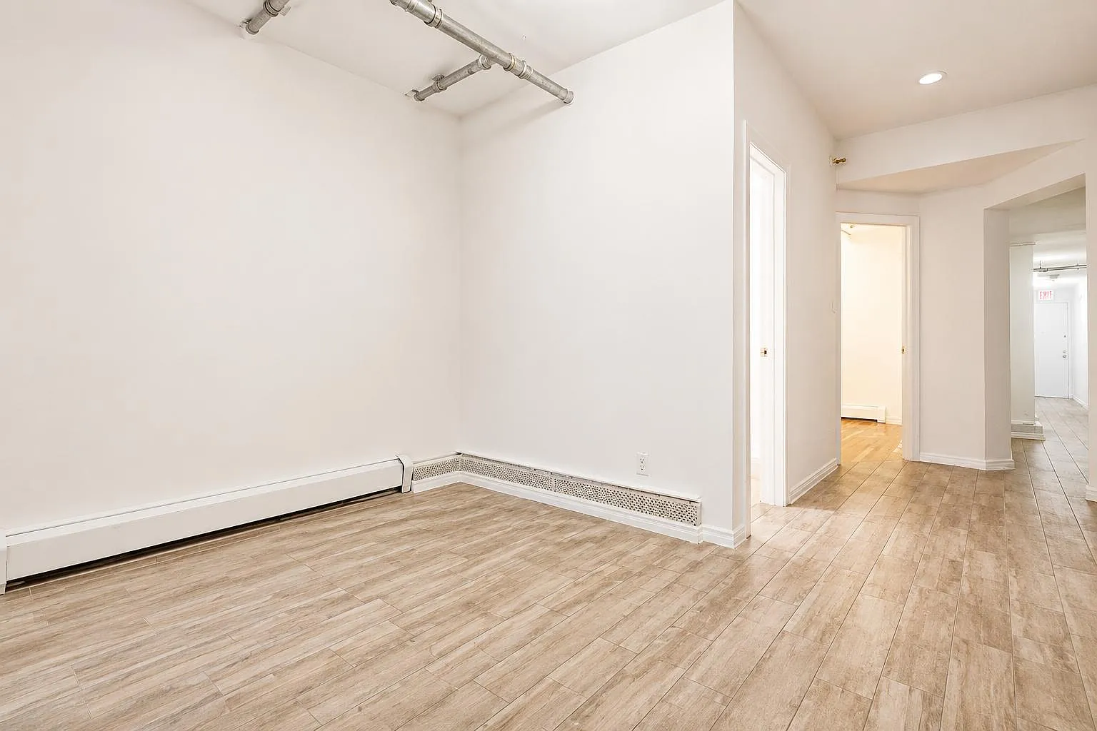 182 Claremont Avenue — Photo 3