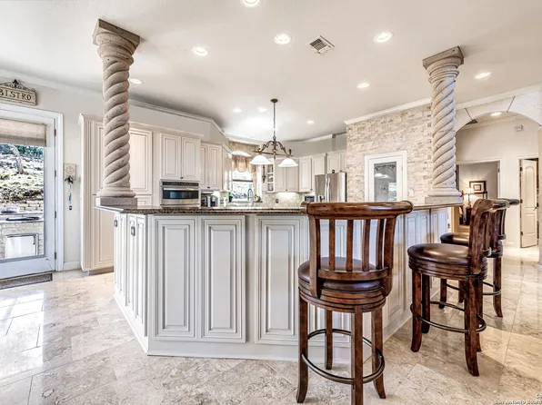 112 Los Colinas, Spring Branch, TX 78070