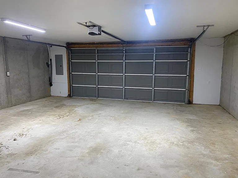 2828 Crestscene Trl — Photo 20