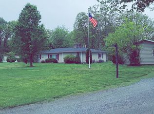 14249 County Road 725 E, Mc Leansboro, IL 62859