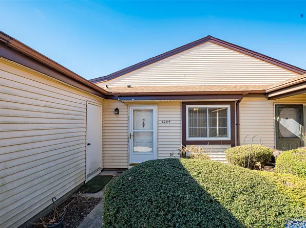 1204 Gotham Drive #1204, Saint James, NY 11780