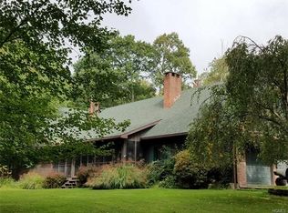 13 Haring Rd, Barryville, NY 12719