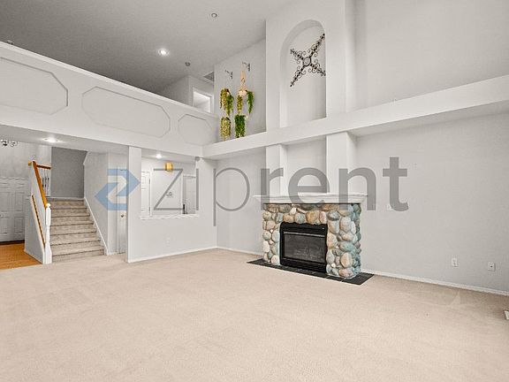 5th image of 3226 114th St SE