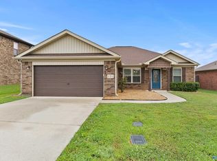 131 Walkers Hill Rd, Meridianville, AL 35759