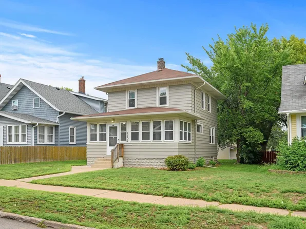 1737 7th St E, Saint Paul, MN 55106