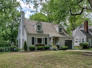 5706 Ash Dr, Roeland Park, KS 66205