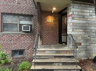 3081 Edwin Ave APT 2E, Fort Lee, NJ 07024
