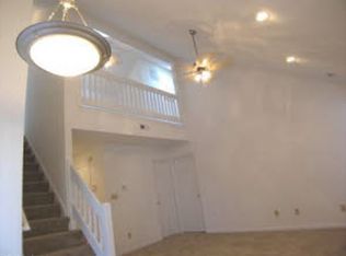 510 Mary Robert Ln, Newport News, VA 23608