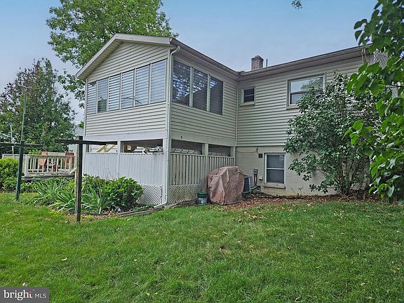 4th image of 50 Harbo Rd