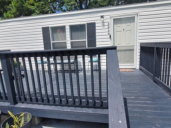 3rd image of 4030 NE 212TH TERRACE