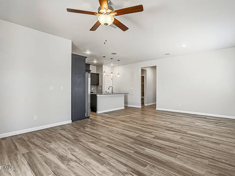 14801 Mike A Mendoza Ave — Photo 9