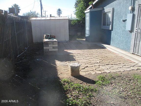 3rd image of 300 5TH Avenue