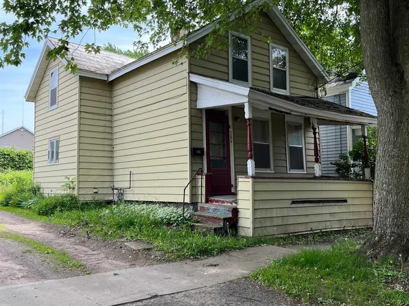 706 Elizabeth St, Ogdensburg, NY 13669