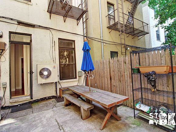 2nd image of 406 Marcus Garvey Blvd #1RE
