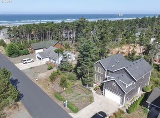7840 Pine Beach Ave, Rockaway Beach, OR