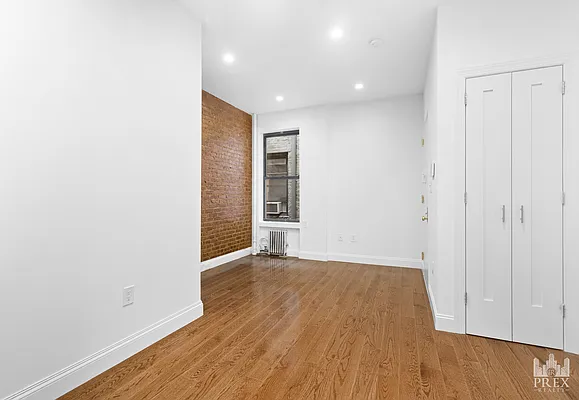 Rented by PREX Realty Corp | media 20