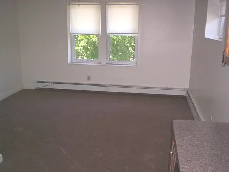 2 bed, 940 sqft, $2,250 — Photo 2