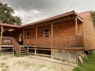 925 Hemlock Dr, West Tawakoni, TX 75474