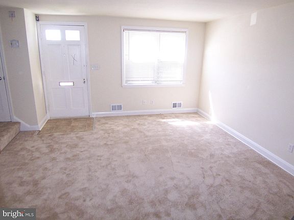 5th image of 1221 Linkside Dr