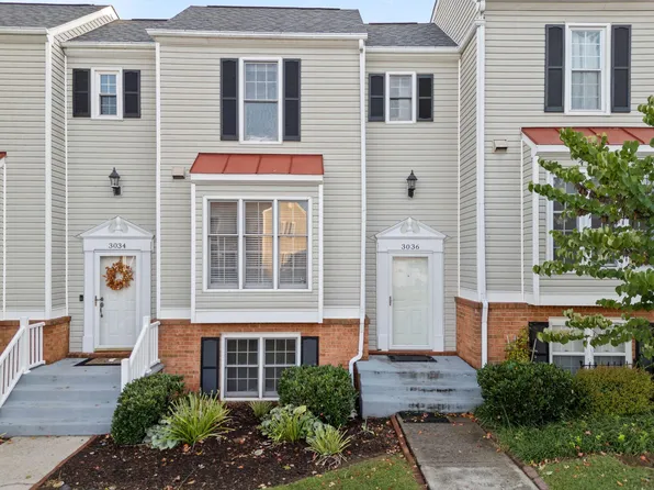 3036 Winterberry Dr, Roanoke, VA 24018