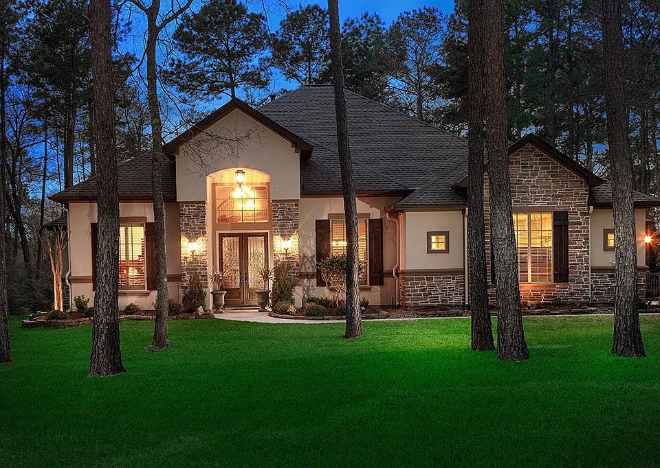 1st image of 28922 Village Trail Court