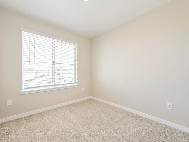 17946 E 94th Ave — Photo 10
