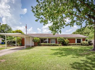 6324 Mallory Dr, Ocean Springs, MS 39564