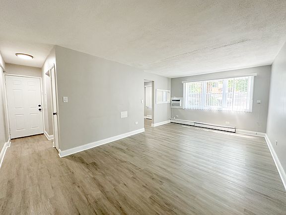 4th image of 4300 N Keystone Ave APT 1B