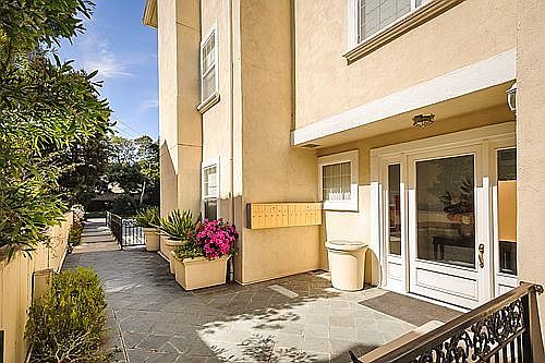 2nd image of 550 El Camino Real APT 302