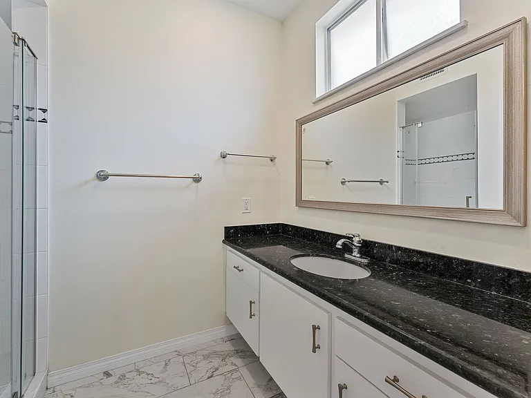 20 Norton St — Photo 14
