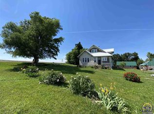 2014 Granite Rd, Beattie, KS 66406